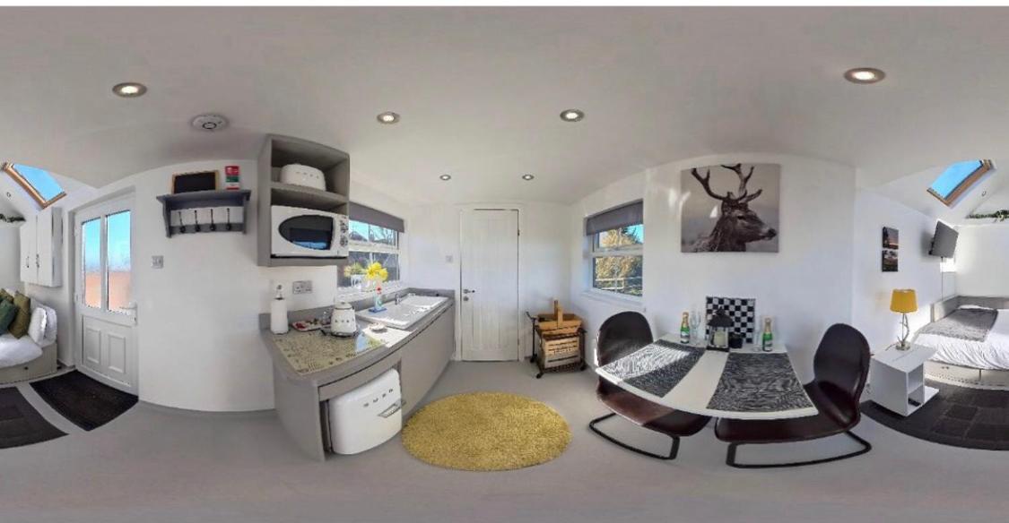 Lincoln Holiday Retreat Little House With Private Hot Tub מראה חיצוני תמונה