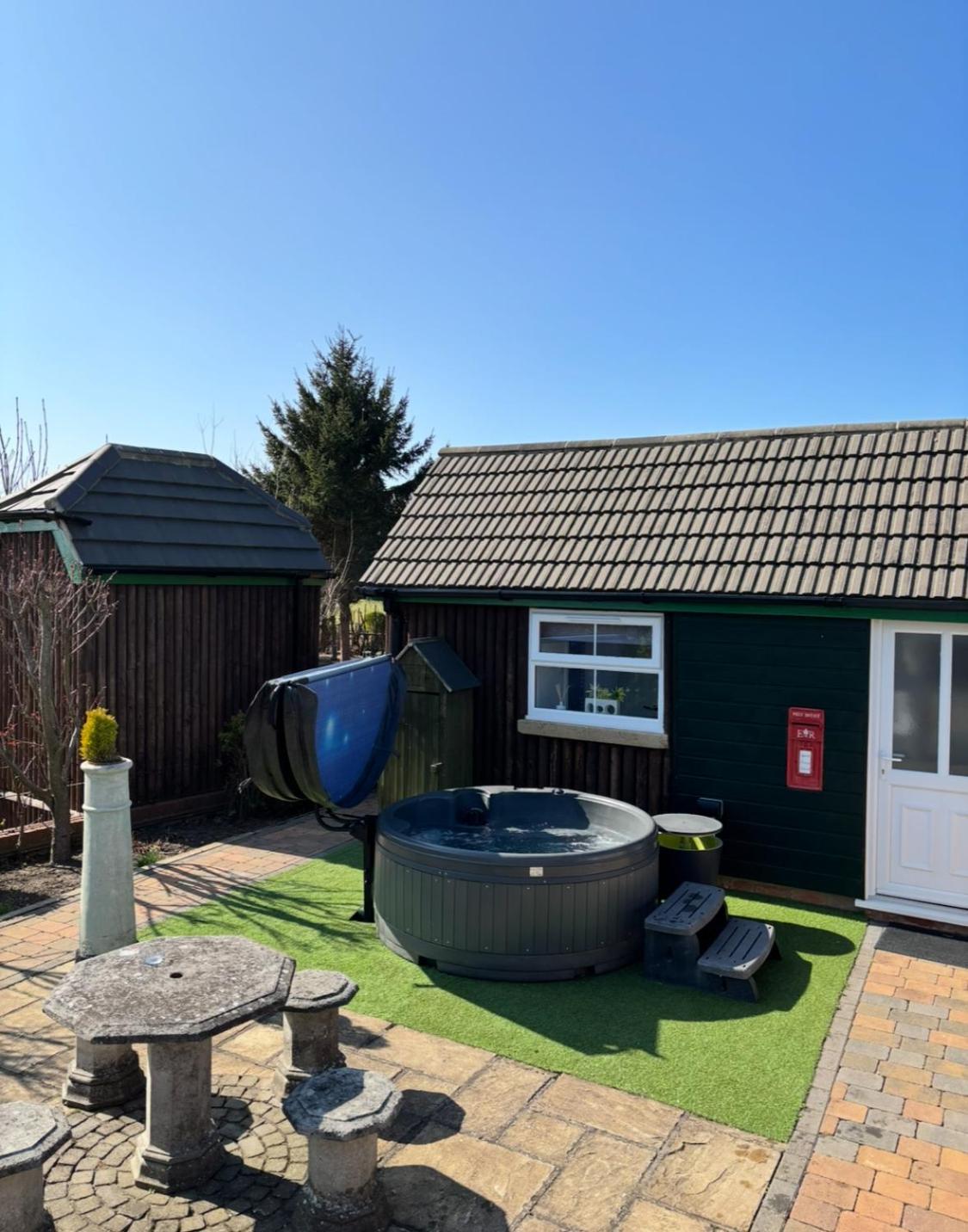 Lincoln Holiday Retreat Little House With Private Hot Tub מראה חיצוני תמונה